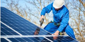 Installation Maintenance Panneaux Solaires Photovoltaïques à Briant